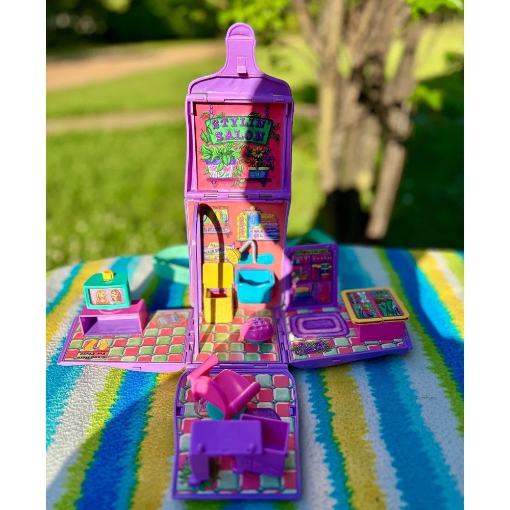 Backpack Club Stylin Salon Galoob toys 1997 vintage Kids Playset only‎